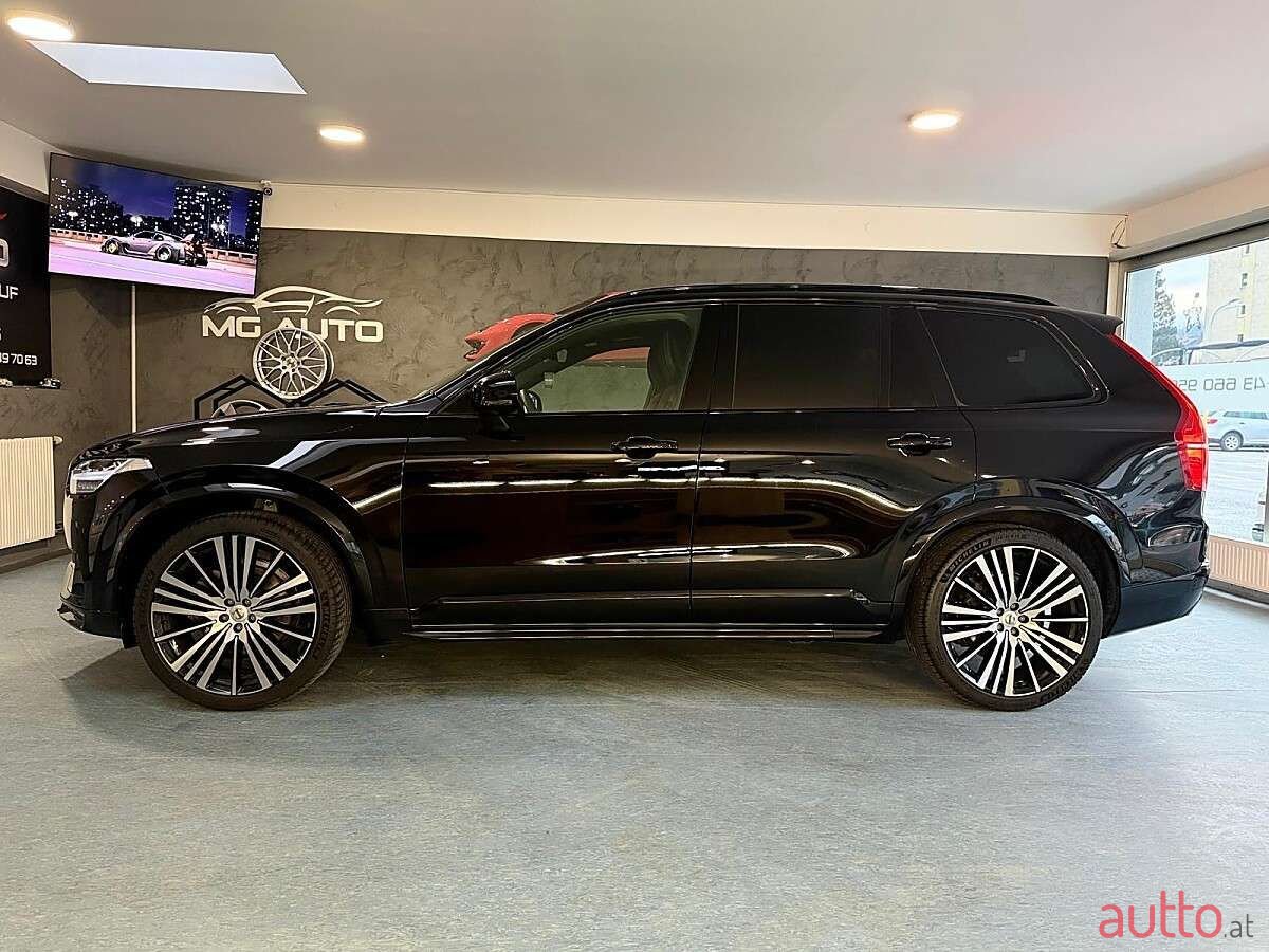 2021' Volvo XC90 photo #4