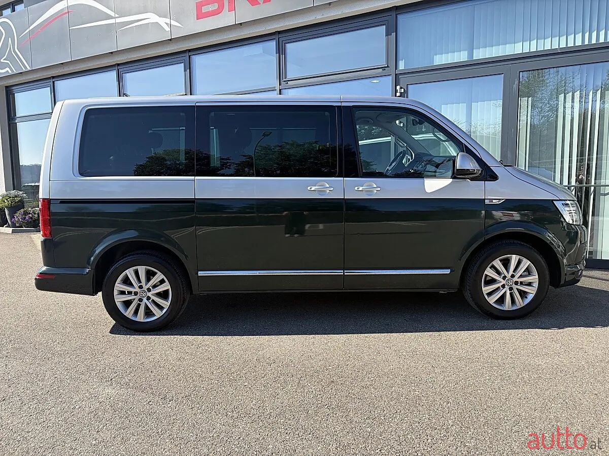 2018' Volkswagen Multivan photo #3