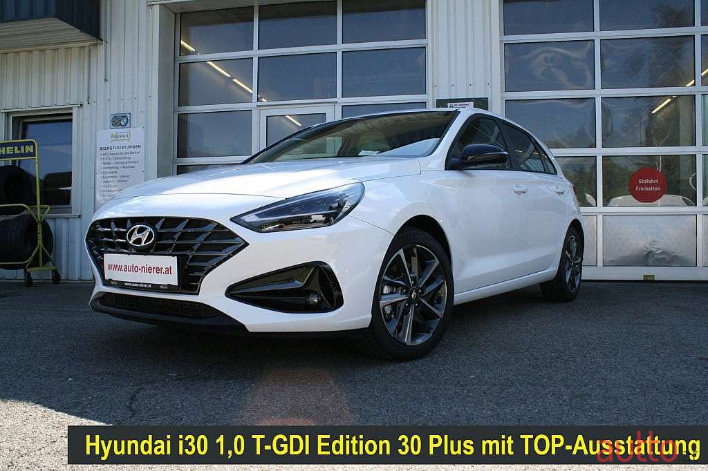 2022' Hyundai i30 photo #1