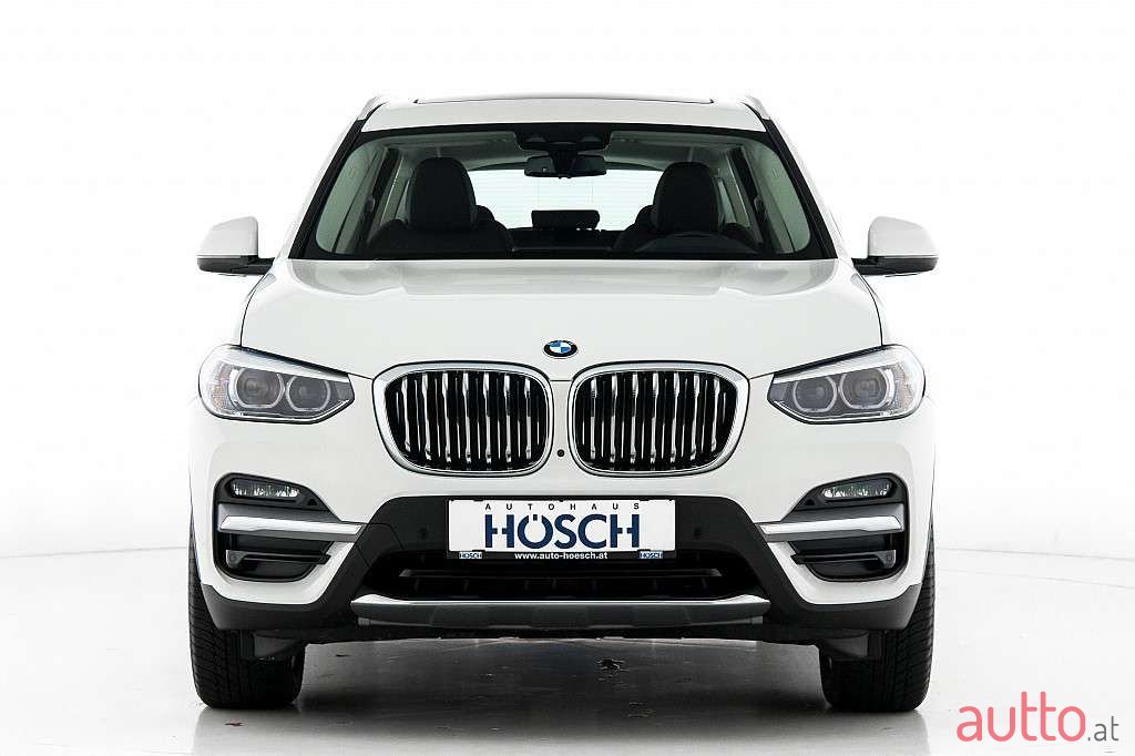 2021' BMW X3 photo #1