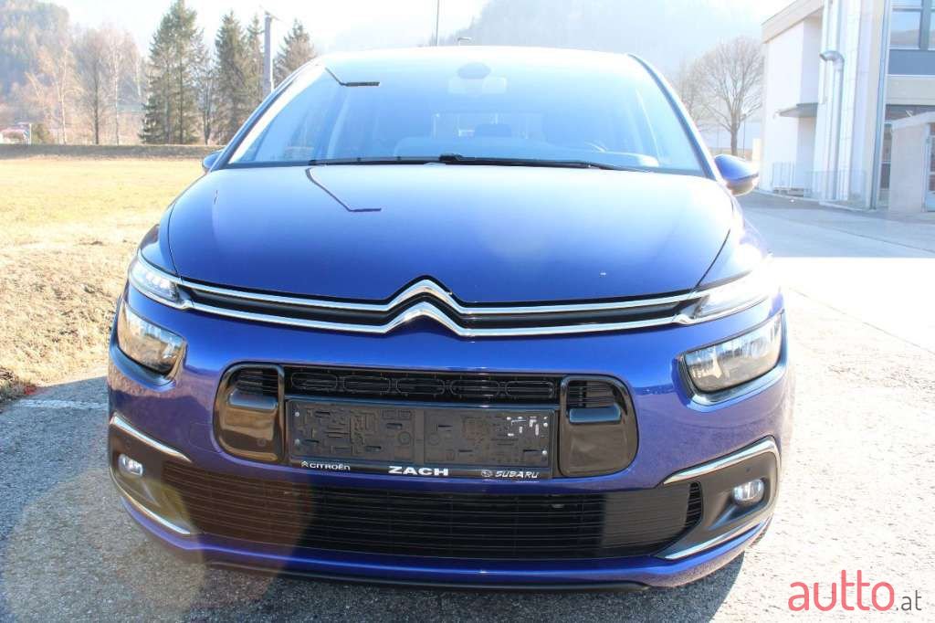 2019' Citroen C4 Spacetourer photo #3