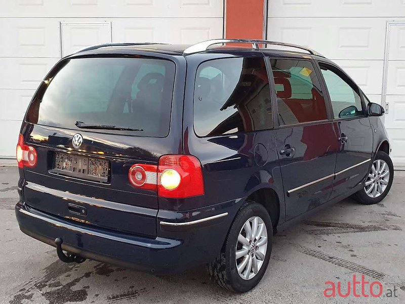 2006' Volkswagen Sharan photo #4