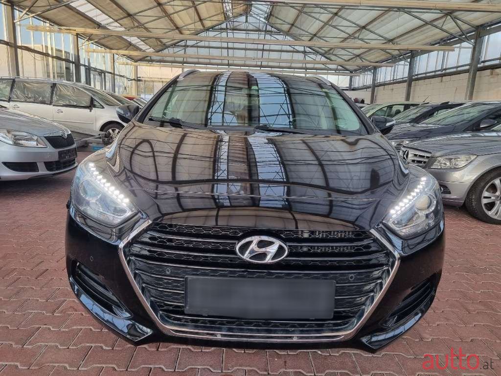 2017' Hyundai i40 photo #3