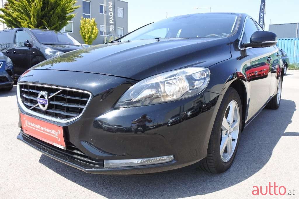 2014' Volvo V40 photo #4