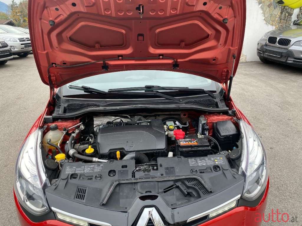 2015' Renault Clio photo #3