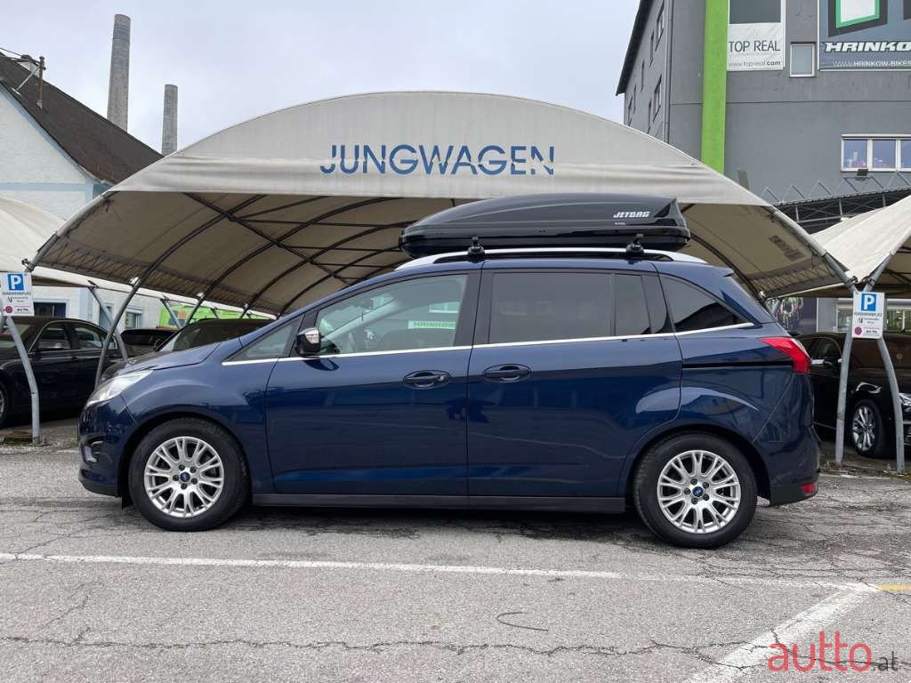 2011' Ford C-MAX photo #4