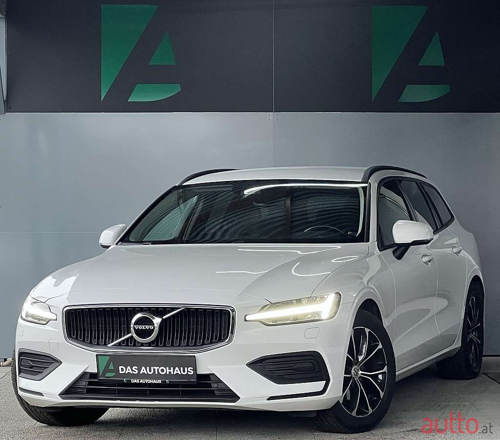 2019' Volvo V60 photo #1