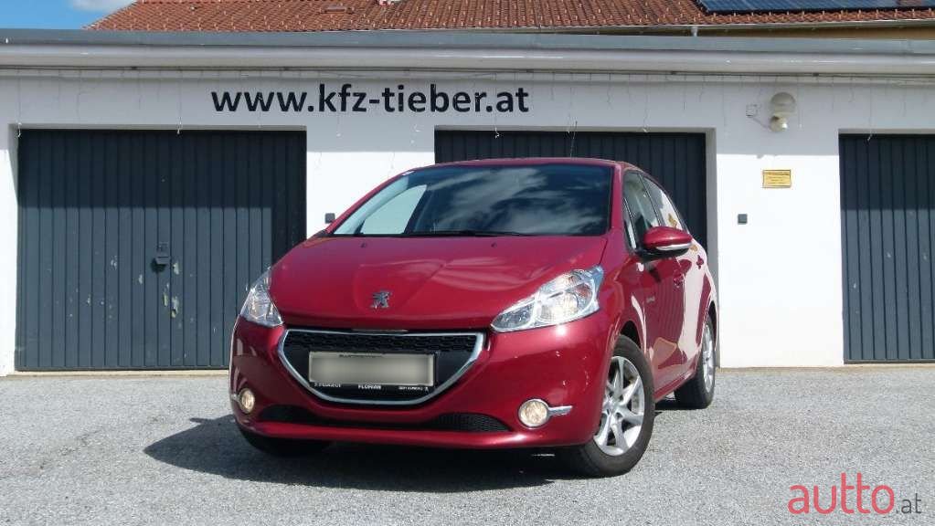 2014' Peugeot 208 photo #3