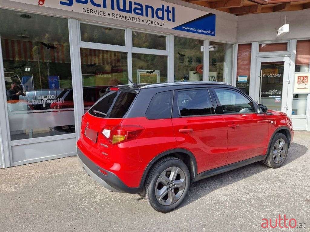 2017' Suzuki Vitara photo #3