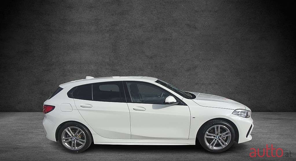 2021' BMW 1Er-Reihe photo #4
