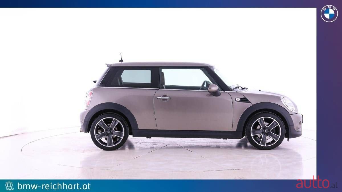 2013' MINI Cooper photo #2