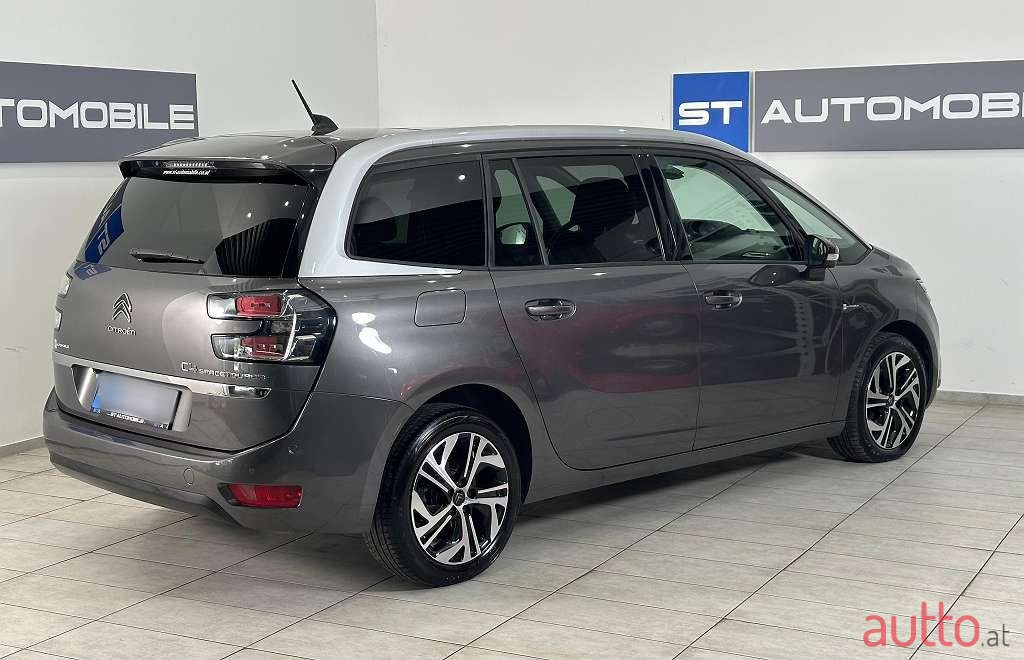 2018' Citroen C4 SpaceTourer photo #5