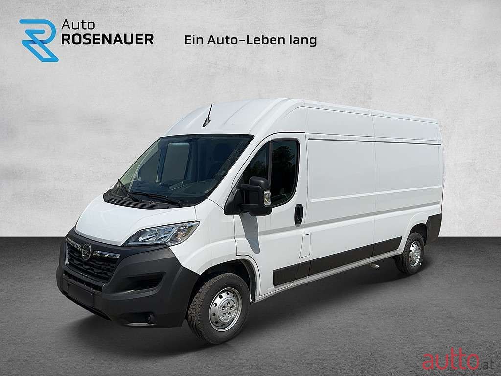 2023' Opel Movano photo #1