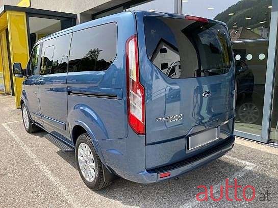 2020' Ford Tourneo photo #4