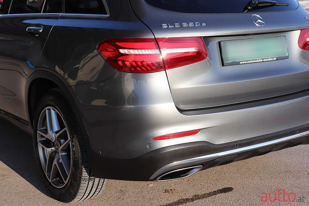 2018' Mercedes-Benz Glc-Klasse photo #4