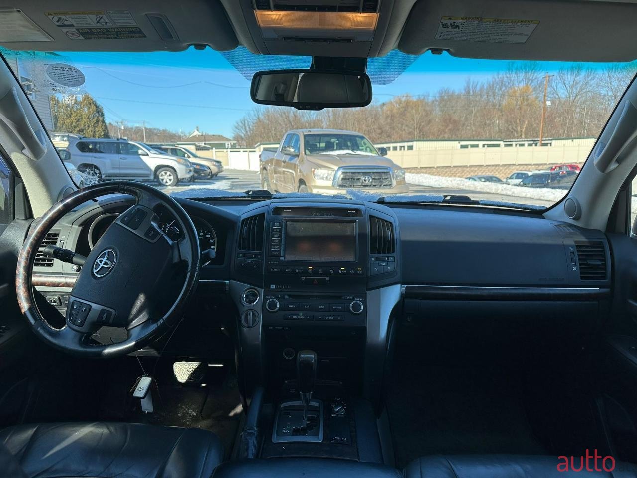 2011' Toyota Land Cruiser 200 5.7V8 photo #6