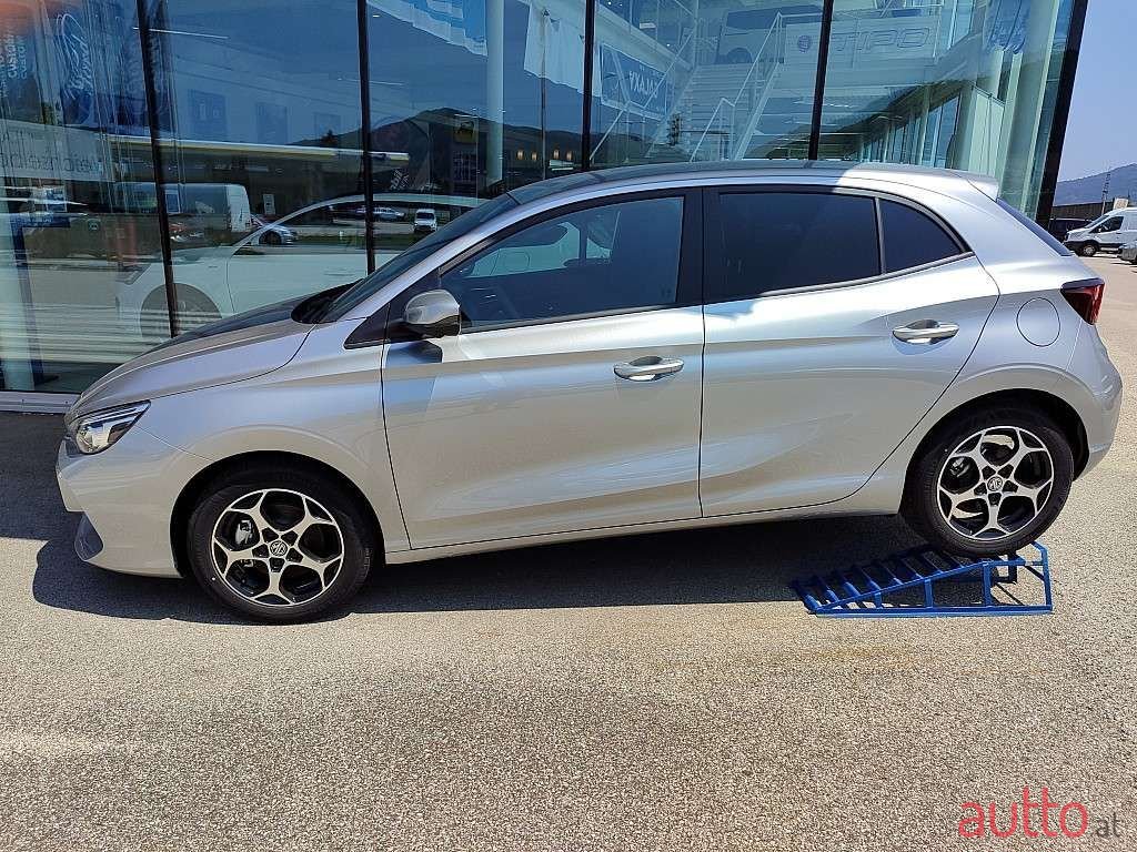 2024' MG Mg3 photo #2