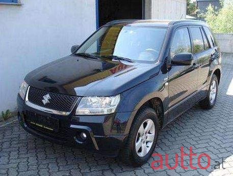 2006' Suzuki Vitara photo #2