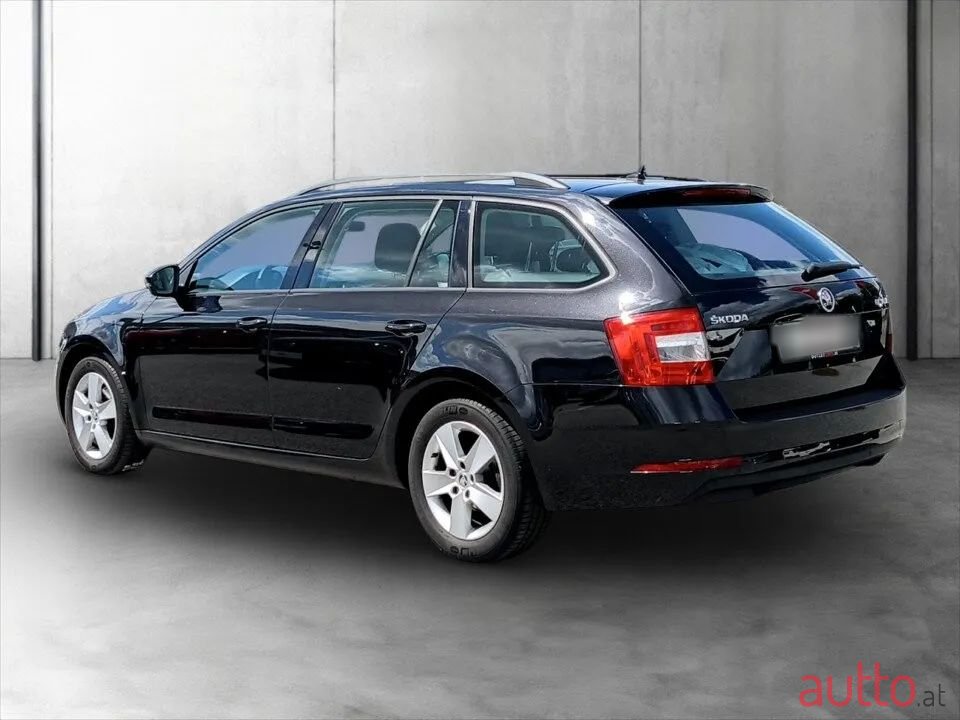2019' Skoda Octavia photo #4
