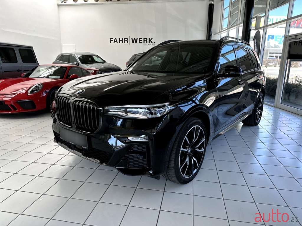 2021' BMW X7 photo #1