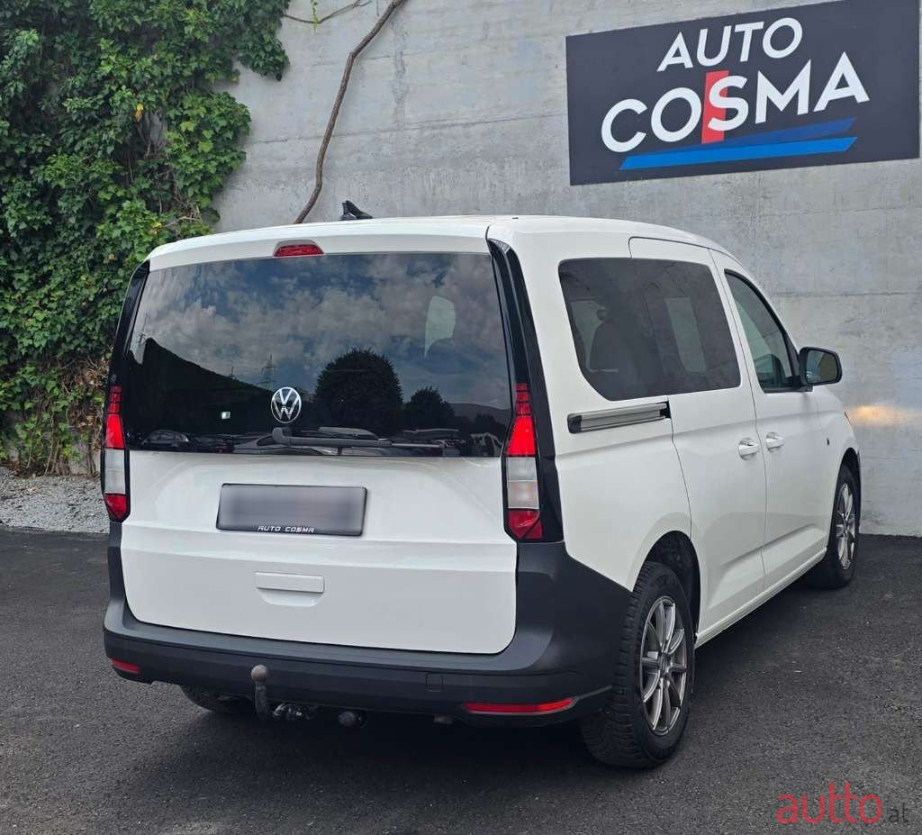 2021' Volkswagen Caddy photo #6