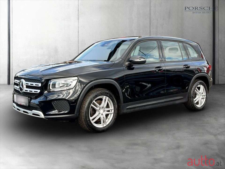 2020' Mercedes-Benz GLB photo #2