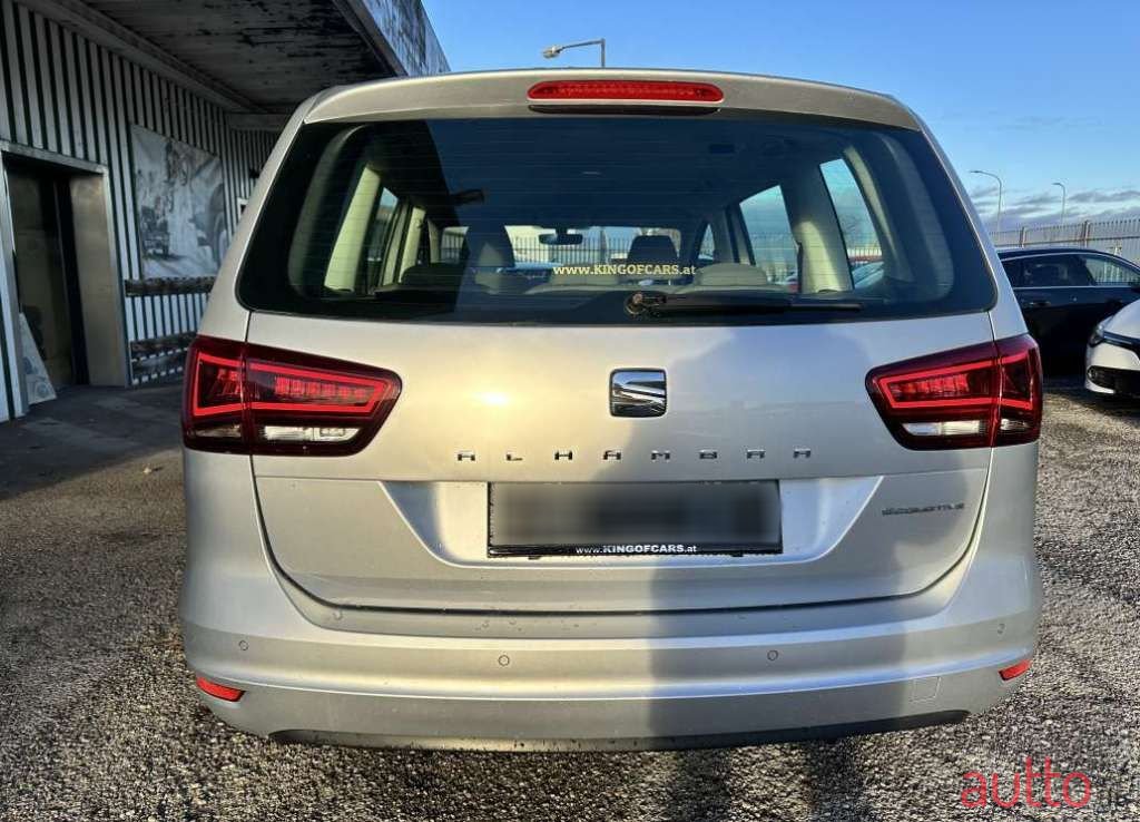 2017' SEAT Alhambra photo #3