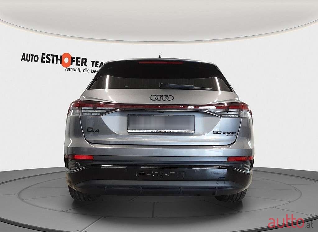 2023' Audi Q4 photo #4