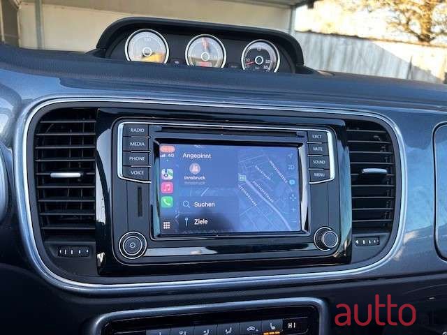 2018' Volkswagen Beetle photo #3