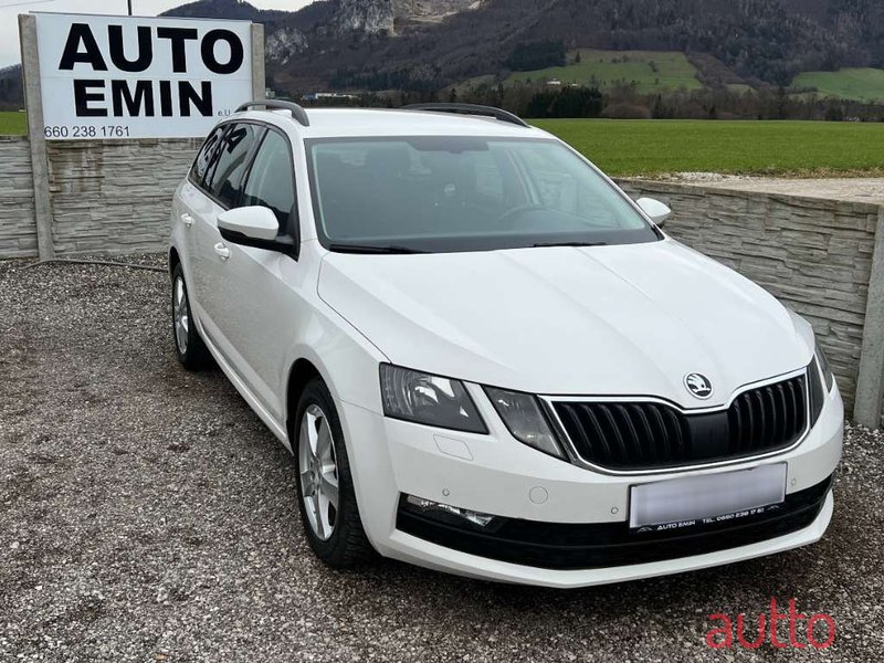 2017' Skoda Octavia photo #1