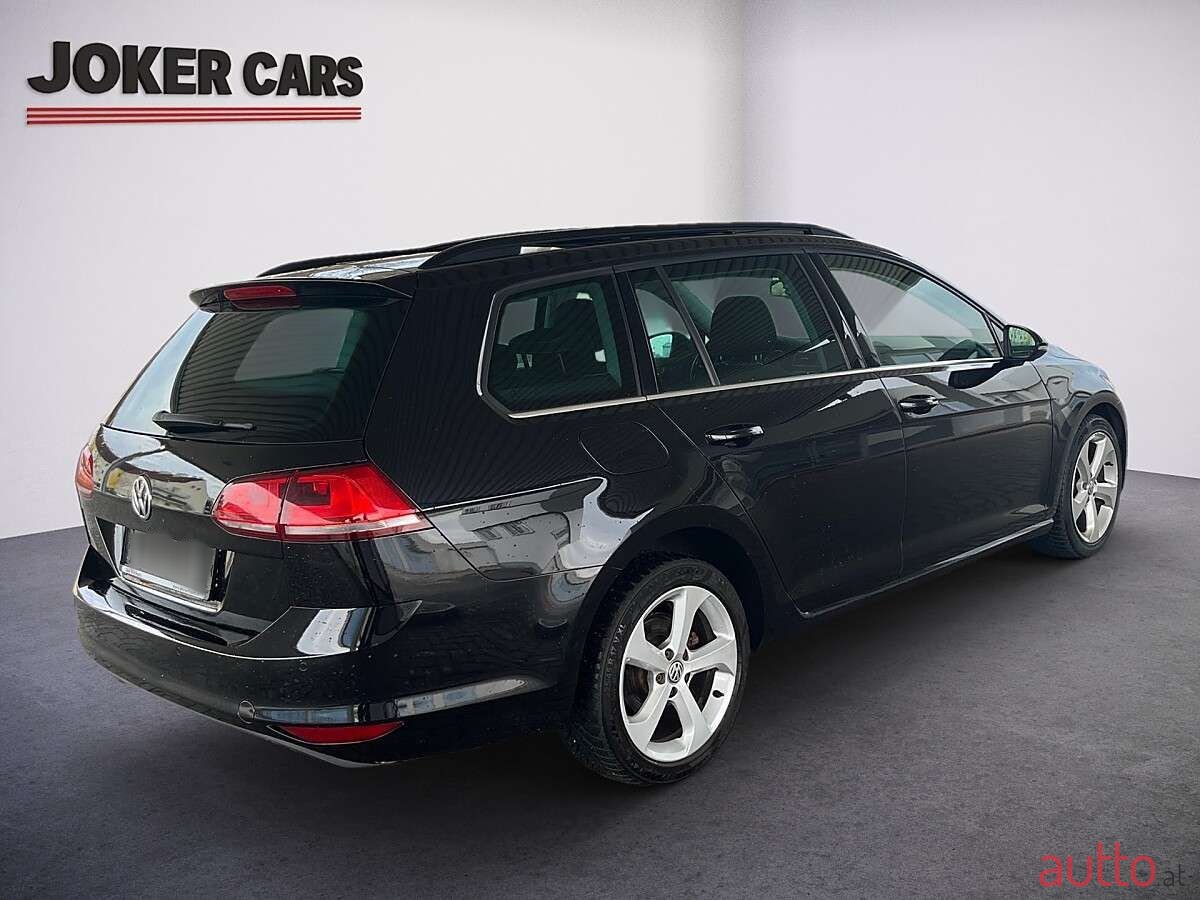 2014' Volkswagen Golf photo #5