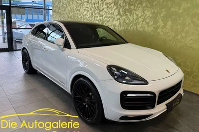 2020' Porsche Cayenne