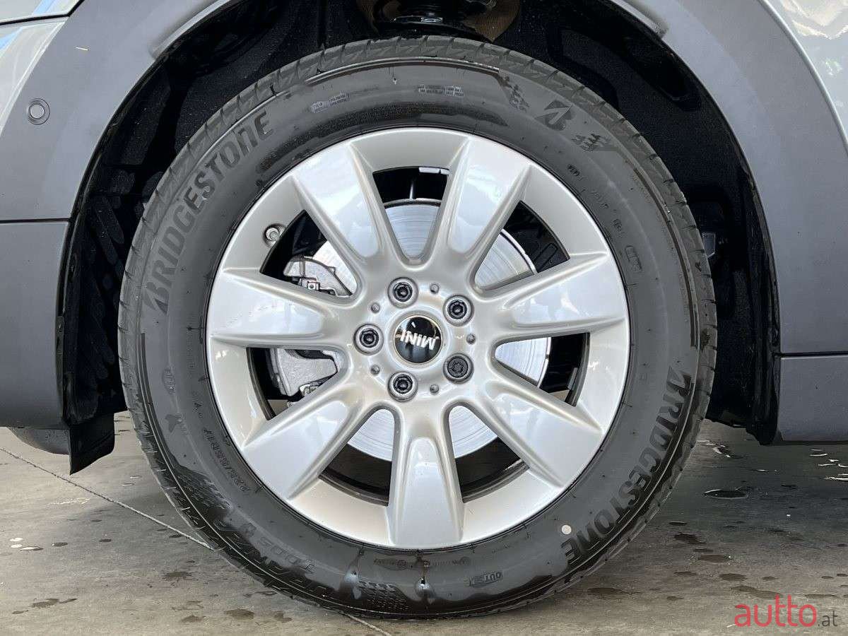 2022' MINI Countryman photo #4