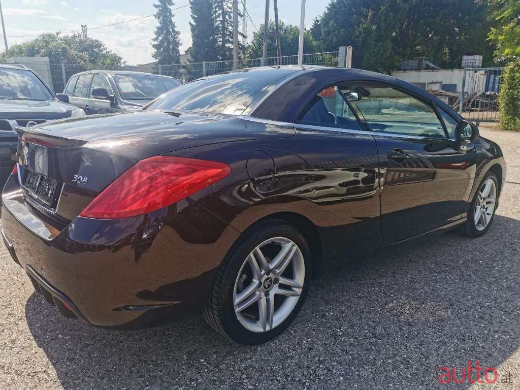 2011' Peugeot 308 photo #4