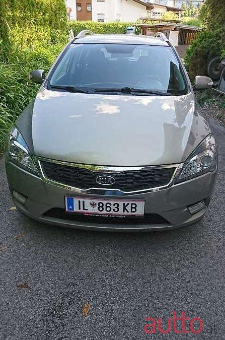 2010' Kia Cee'd photo #1