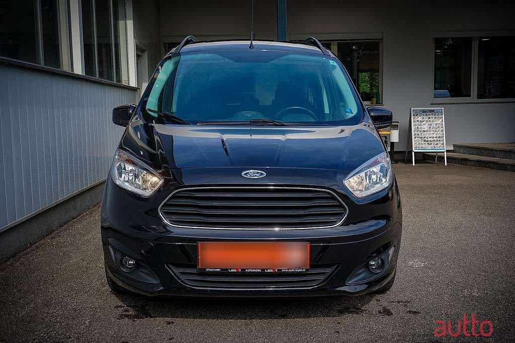 2017' Ford Tourneo photo #4