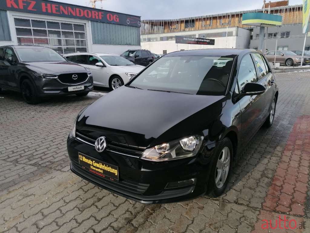 2016' Volkswagen Golf photo #1