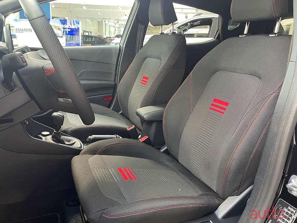 2023' Ford Fiesta photo #6