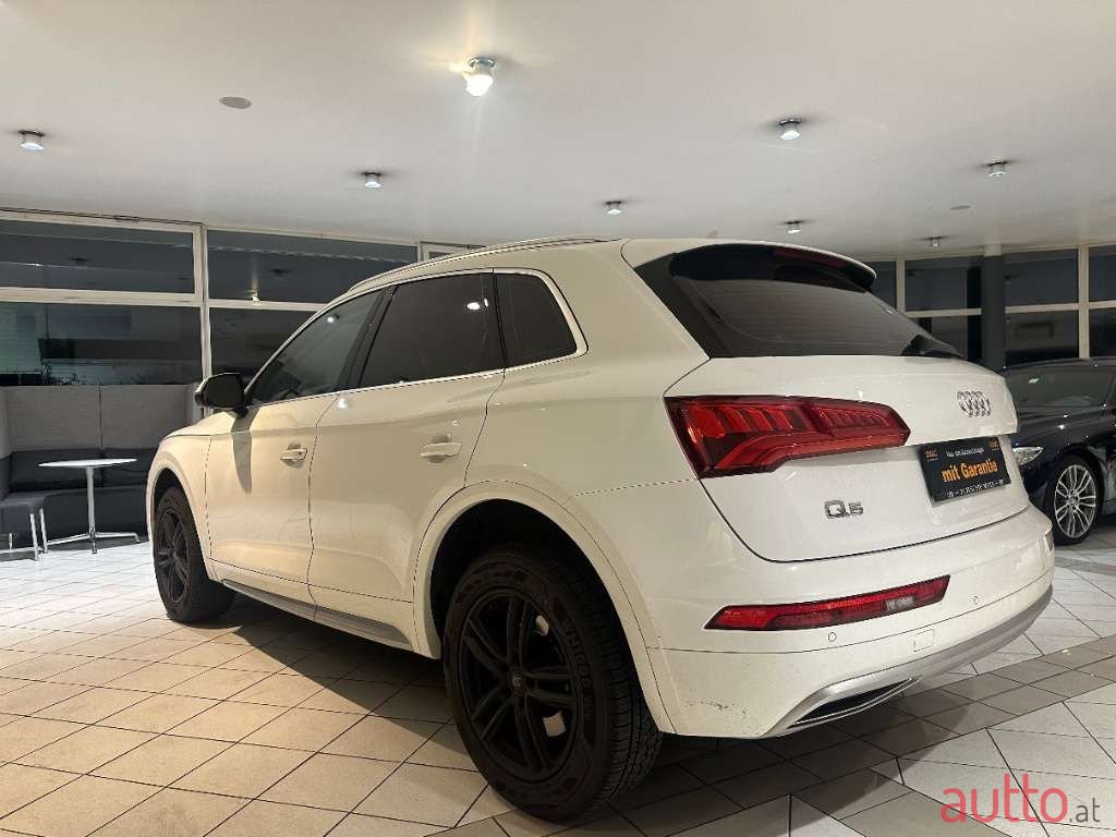 2017' Audi Q5 photo #3