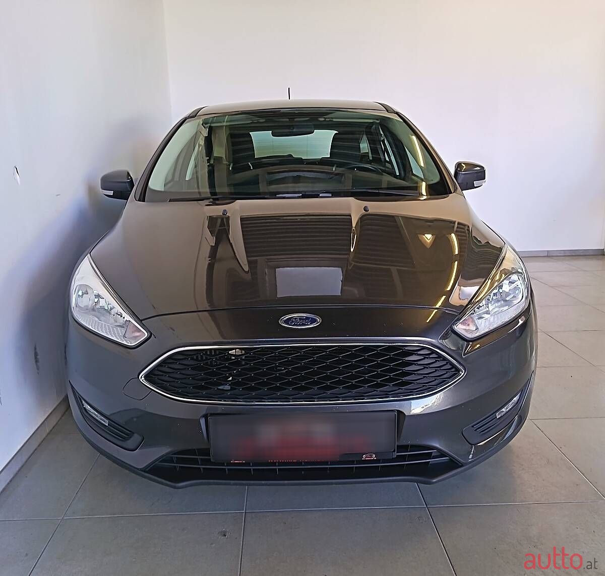 2018' Ford Focus photo #2