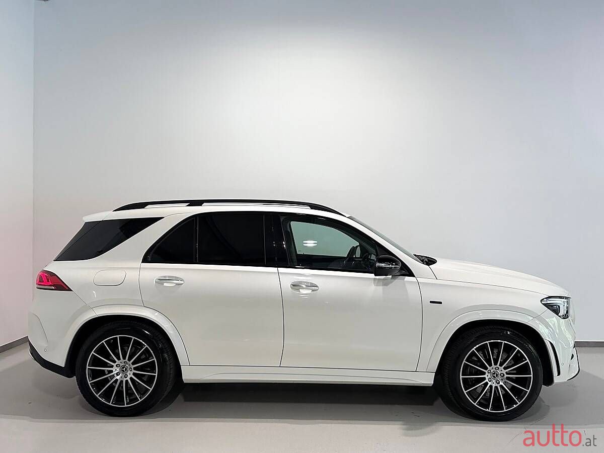 2021' Mercedes-Benz Gle-Klasse photo #2