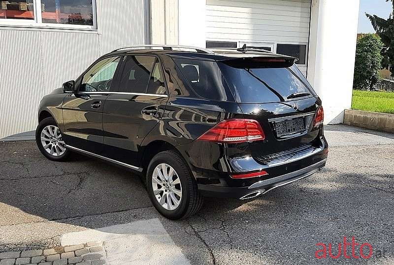 2017' Mercedes-Benz Gle-Klasse photo #2