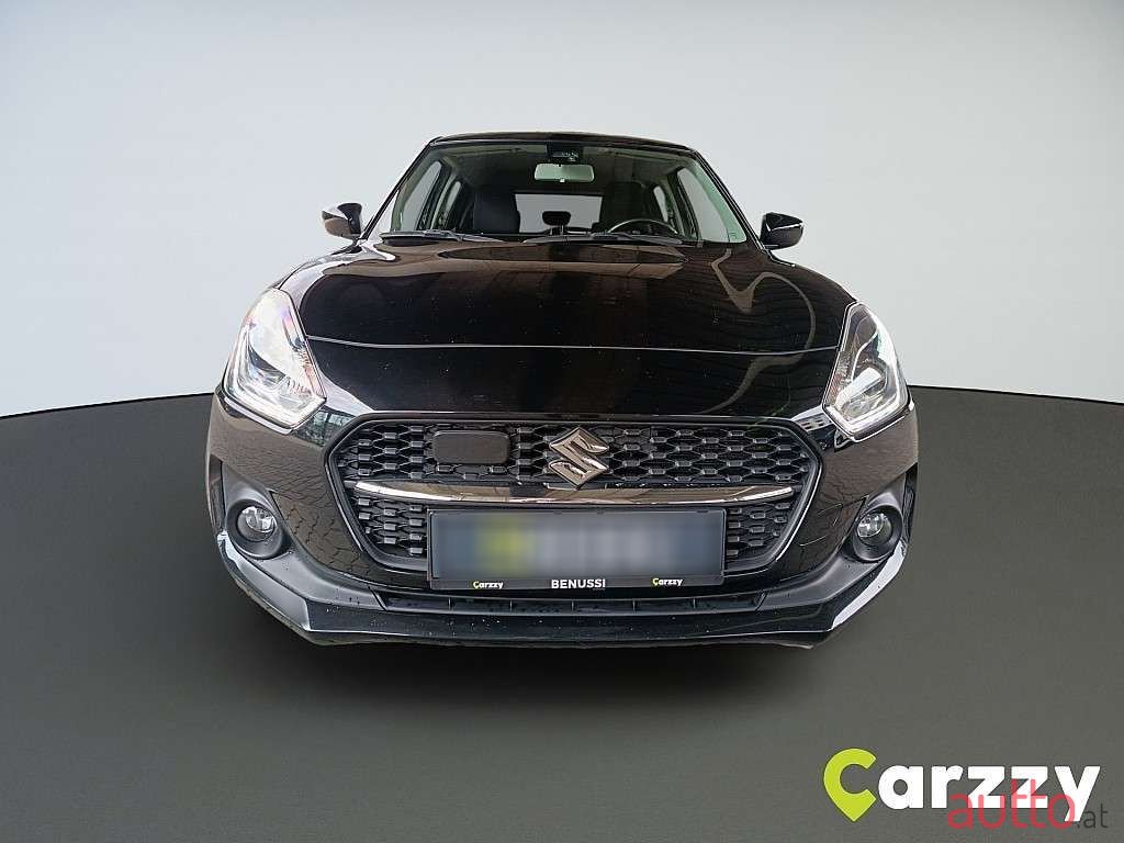 2021' Suzuki Swift photo #2