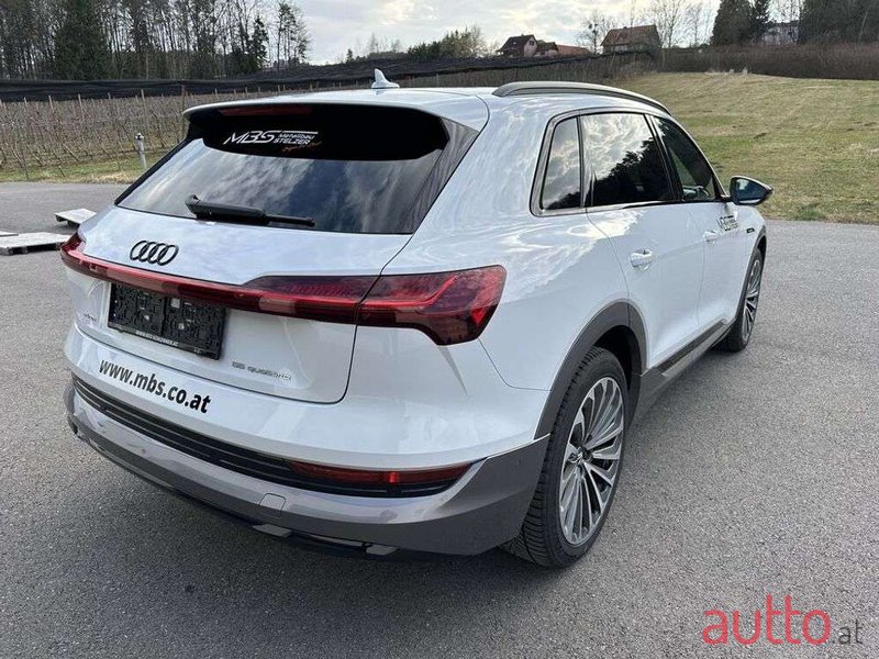 2020' Audi e-tron photo #5