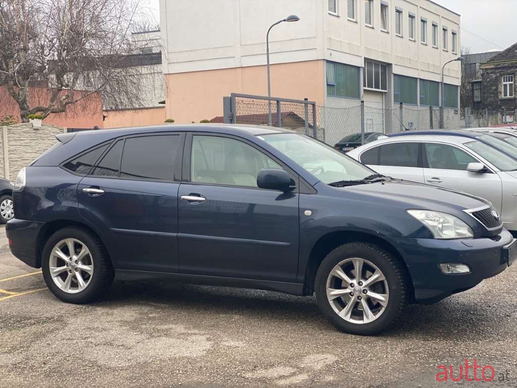 2010' Lexus RX photo #3