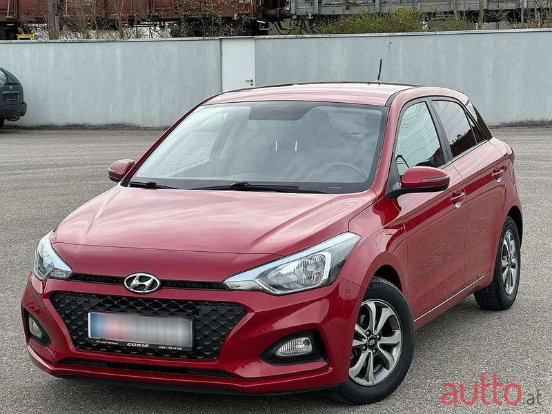 2020' Hyundai i20 photo #1