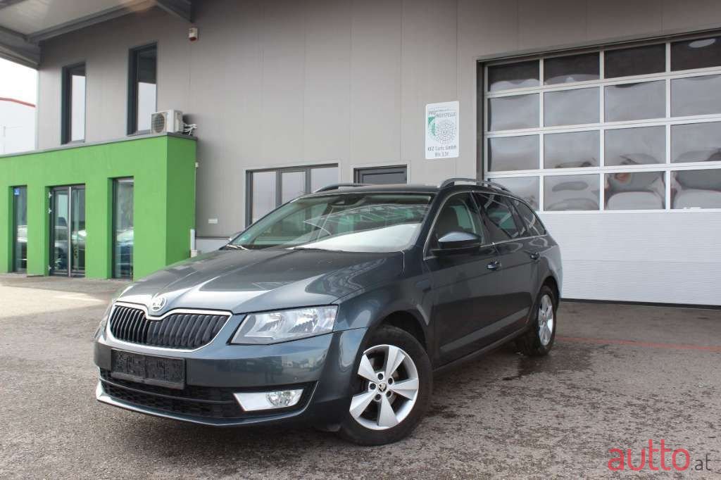 2015' Skoda Octavia photo #1