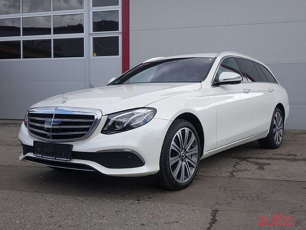 2020' Mercedes-Benz E-Klasse photo #2