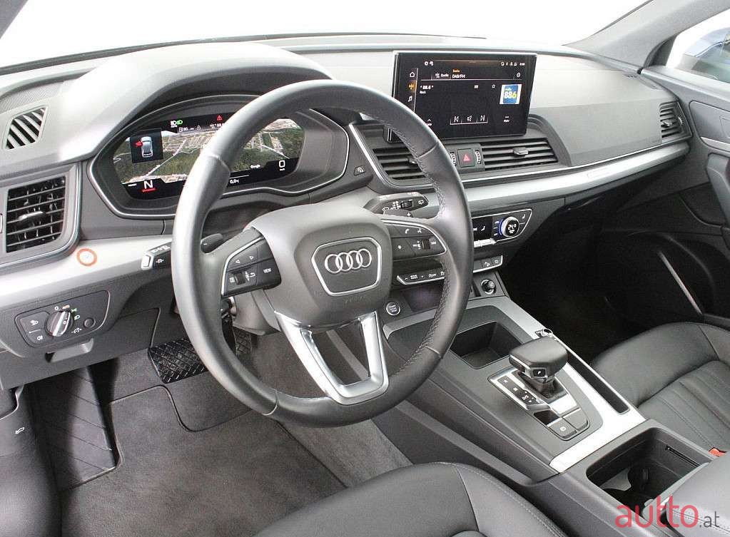 2022' Audi Q5 photo #6