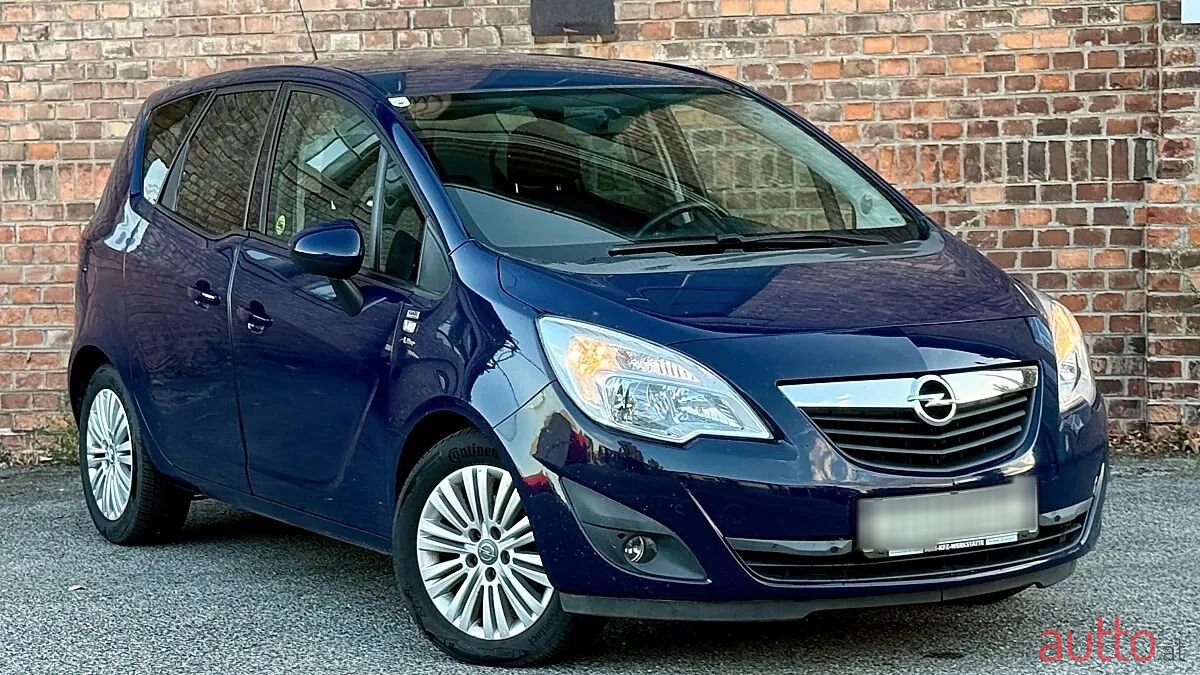 2013' Opel Meriva photo #2